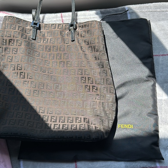 Fendi Tote Bag Brown Canvas - Picture 9 of 11
